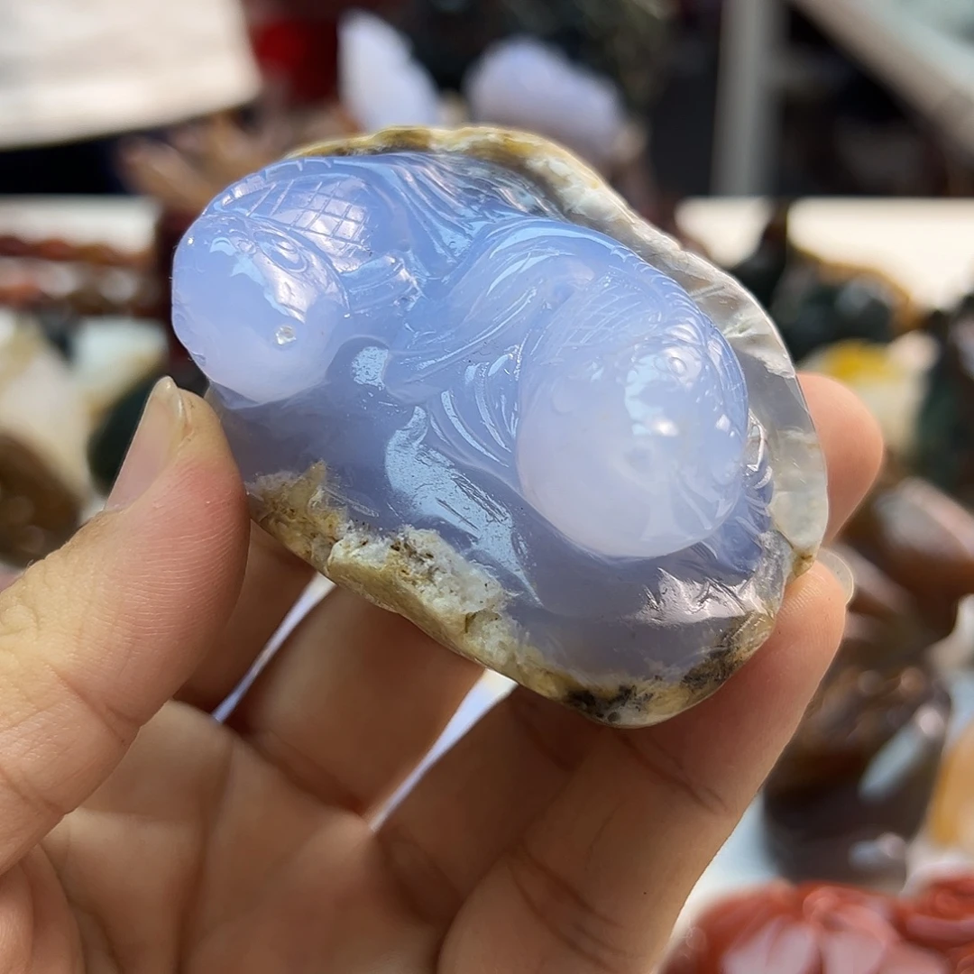 哎***)玛瑙/玉髓未镶嵌颈饰