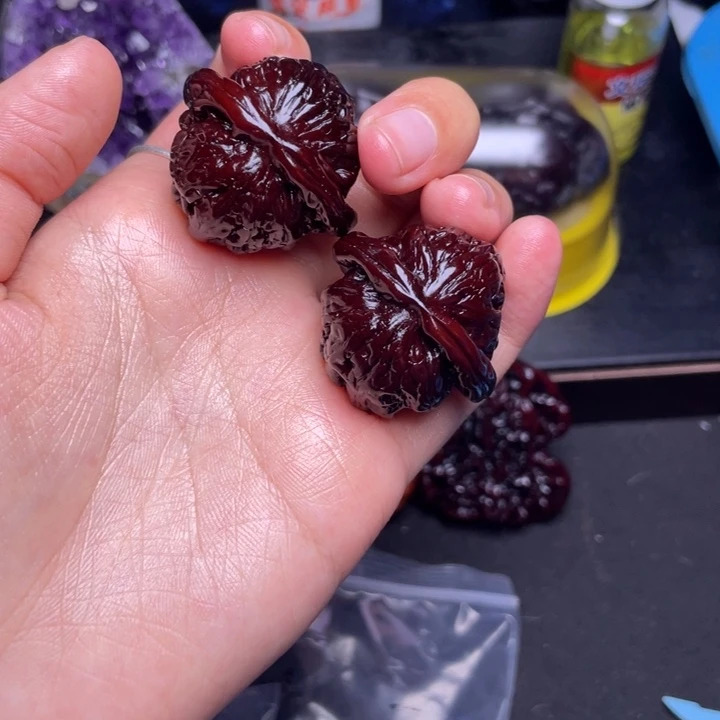 文玩核桃把件闷白