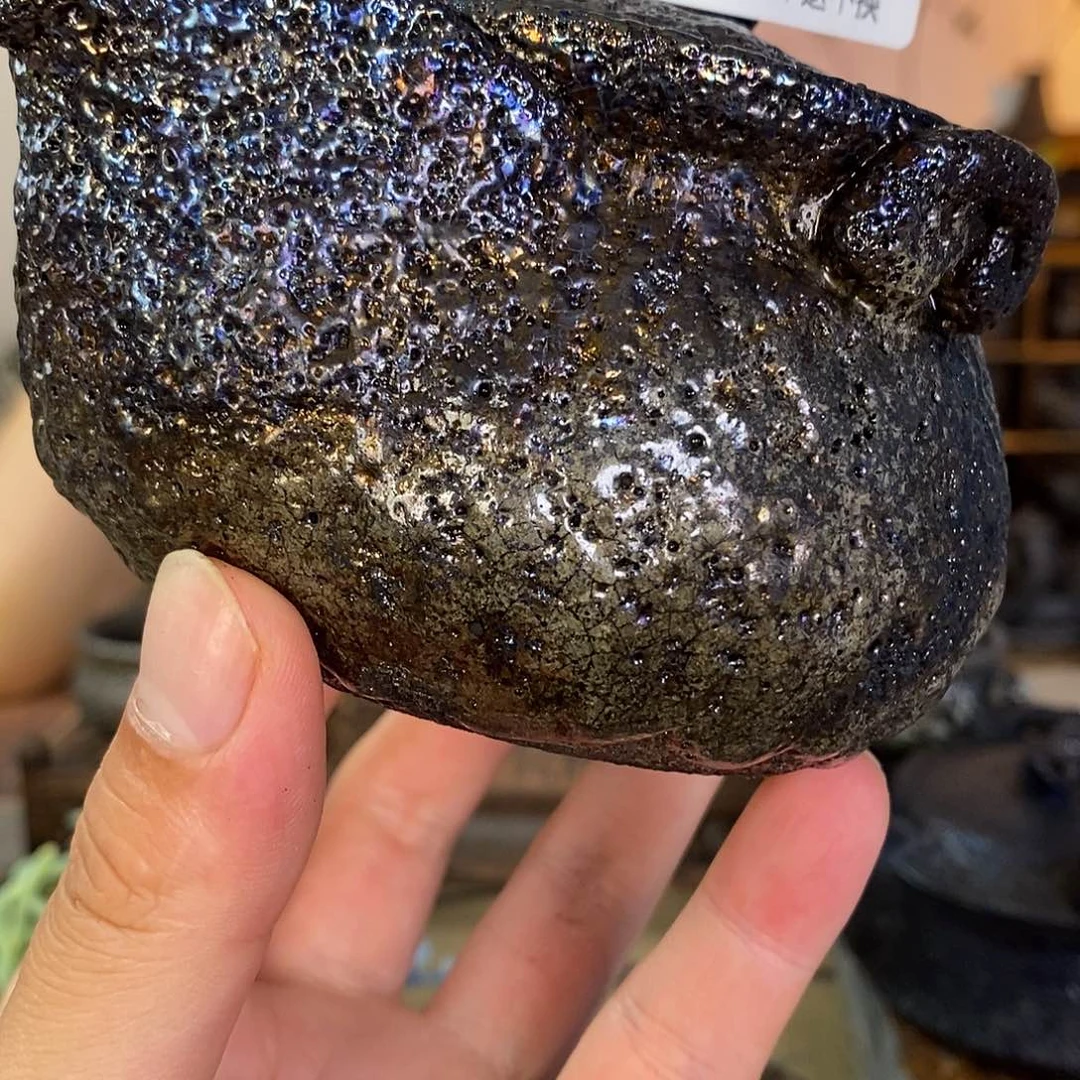 荥经黑砂馒头窑手抓壶微瑕福利款