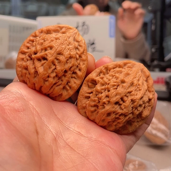 文玩核桃手串金工子58.8……龙