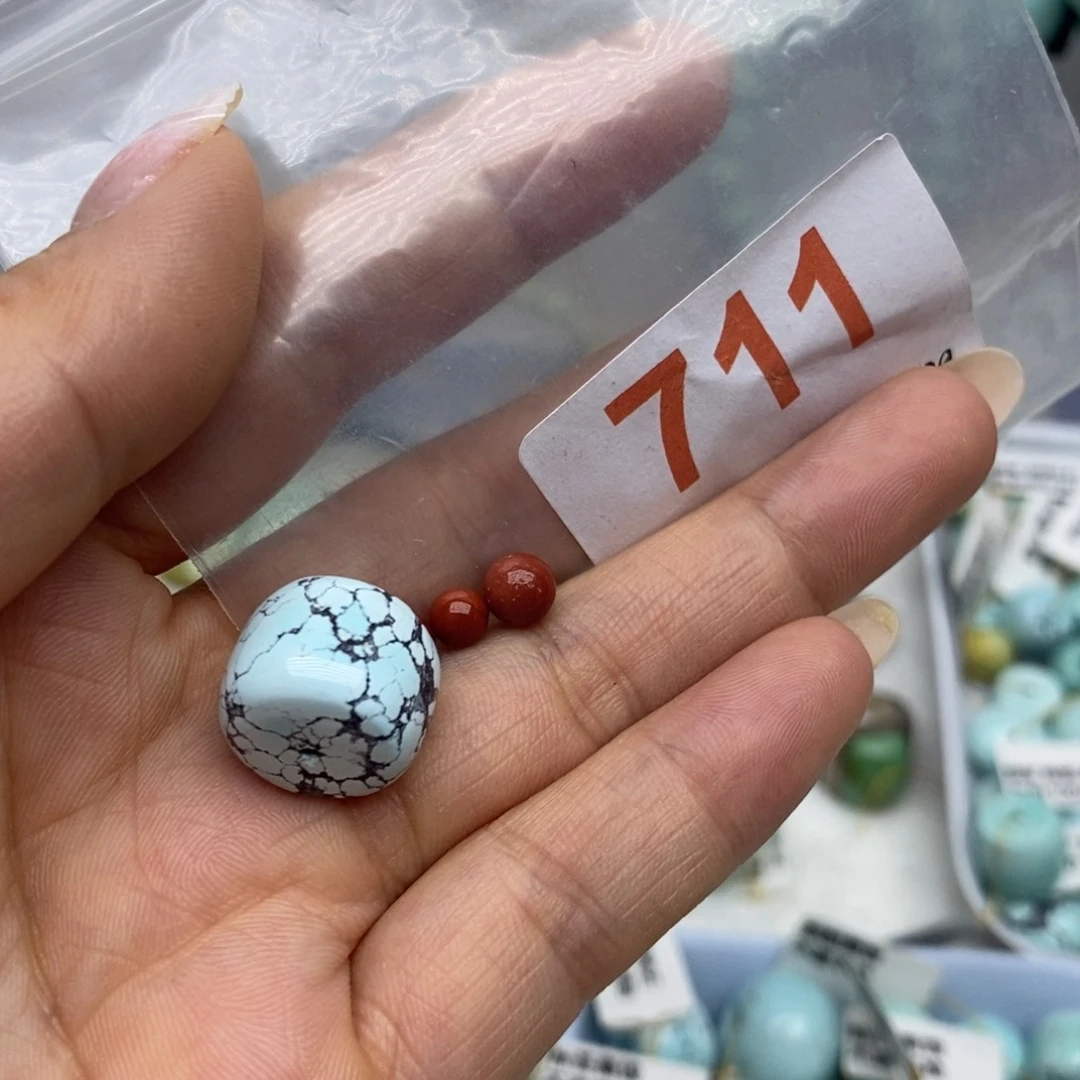 未镶嵌南红玛瑙珠宝奇石