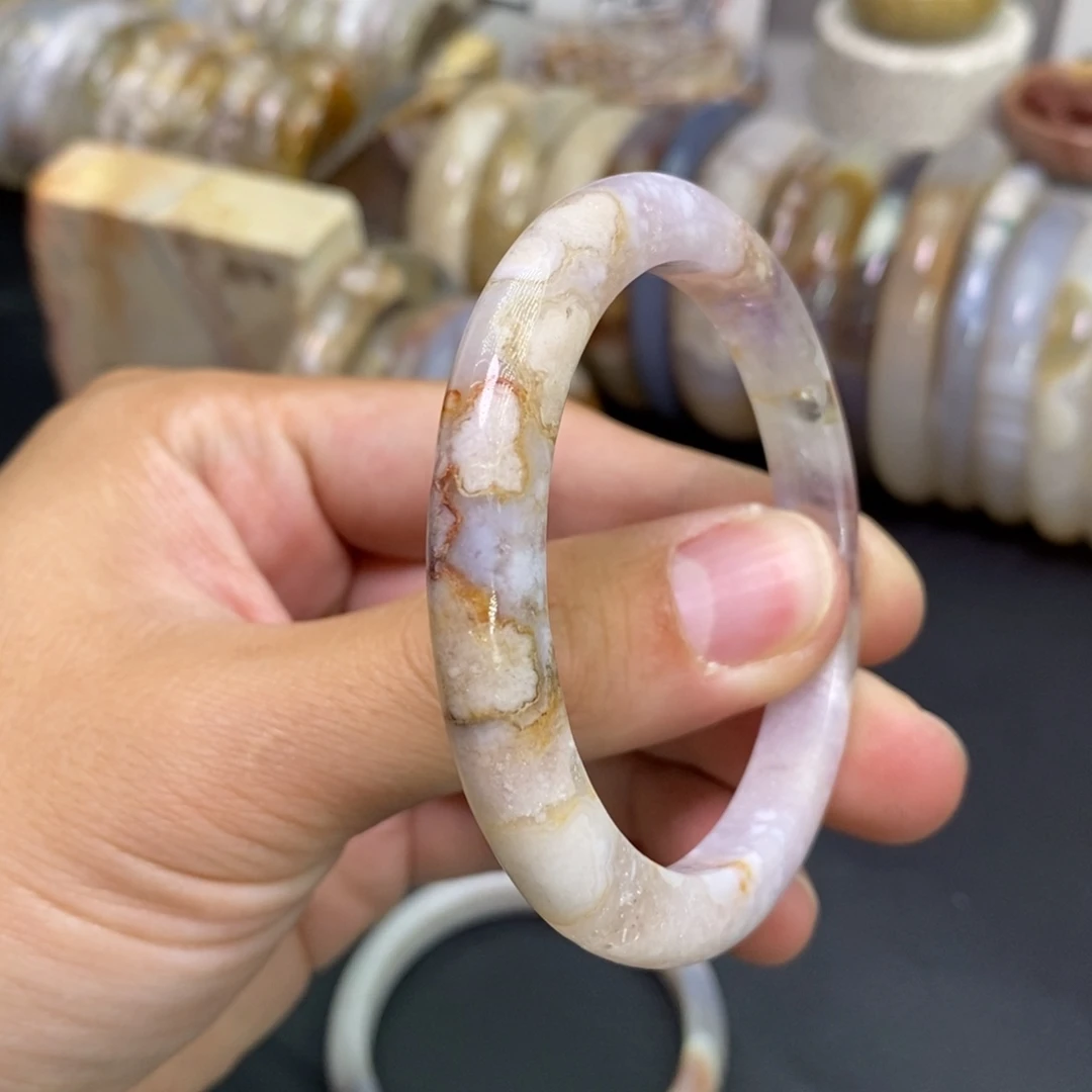 玛瑙/玉髓未镶嵌手镯