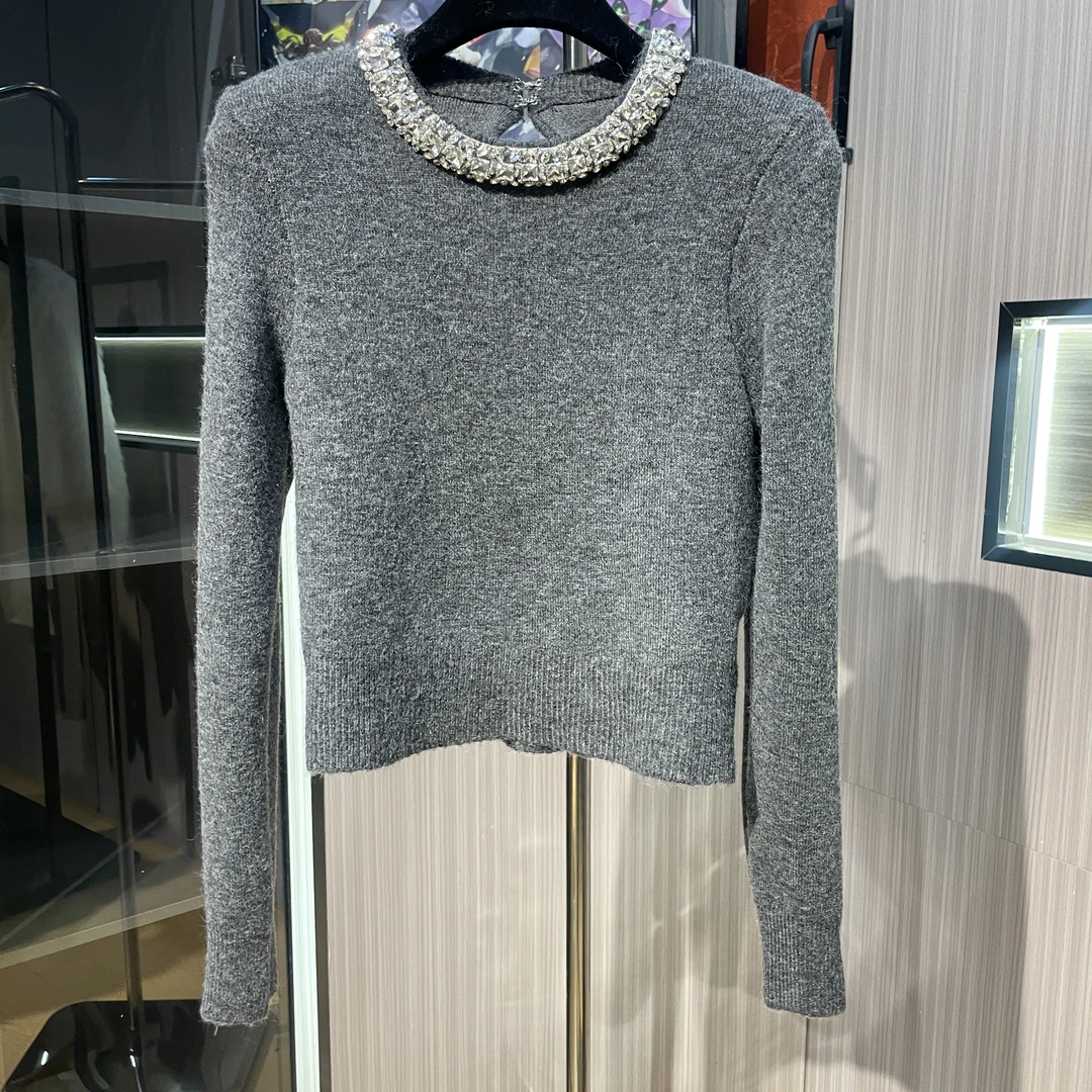 <猪猪出品>红人上新长袖时尚百搭灰色圆领镶砖设计师修身针织套头