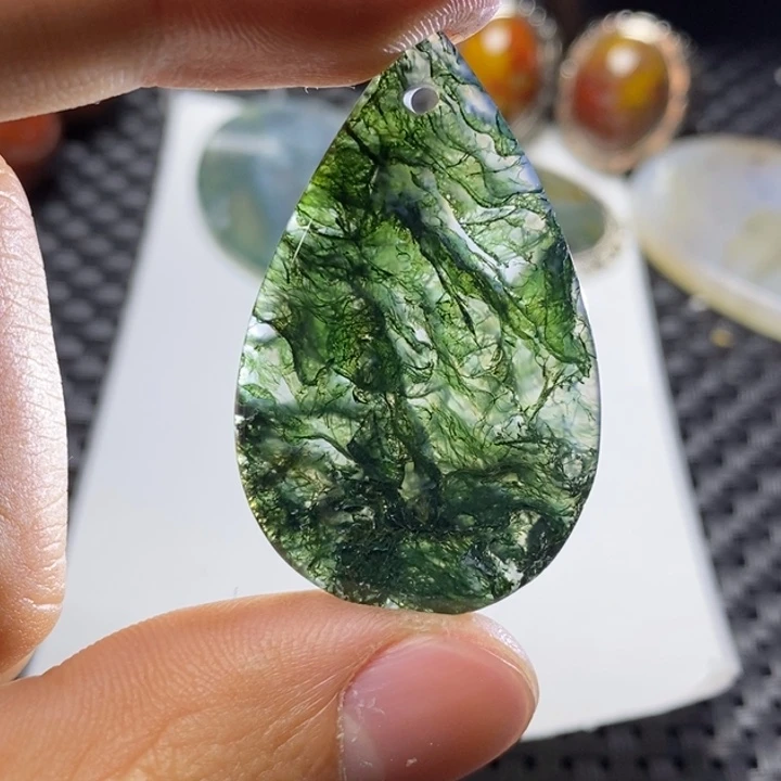 玛瑙/玉髓颈饰未镶嵌锦****部