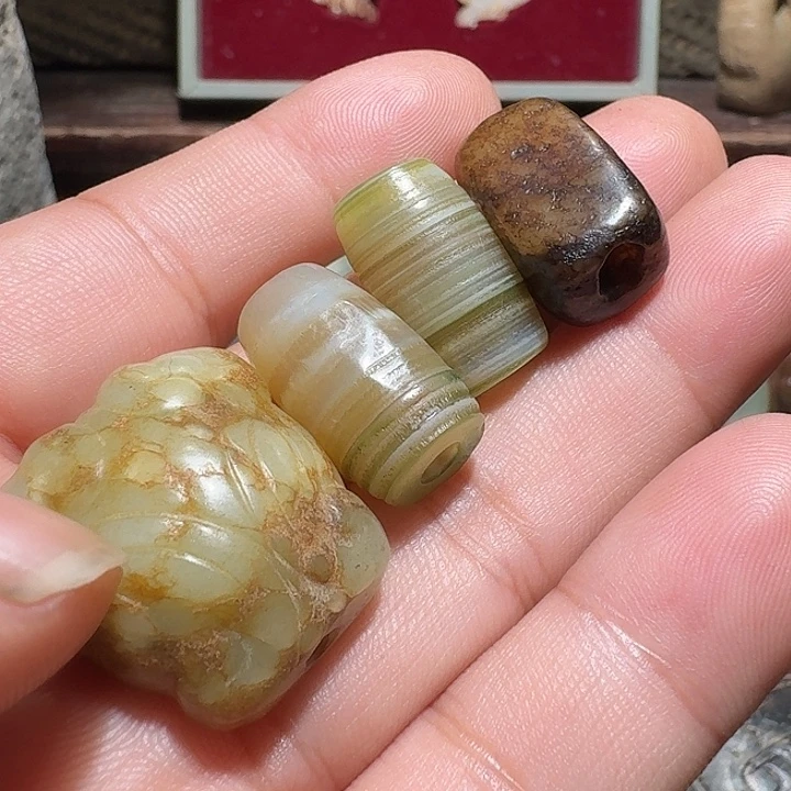 和田玉（糖玉）未镶嵌颈饰