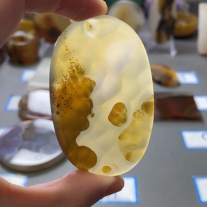 玛瑙/玉髓未镶嵌珠宝半成品89