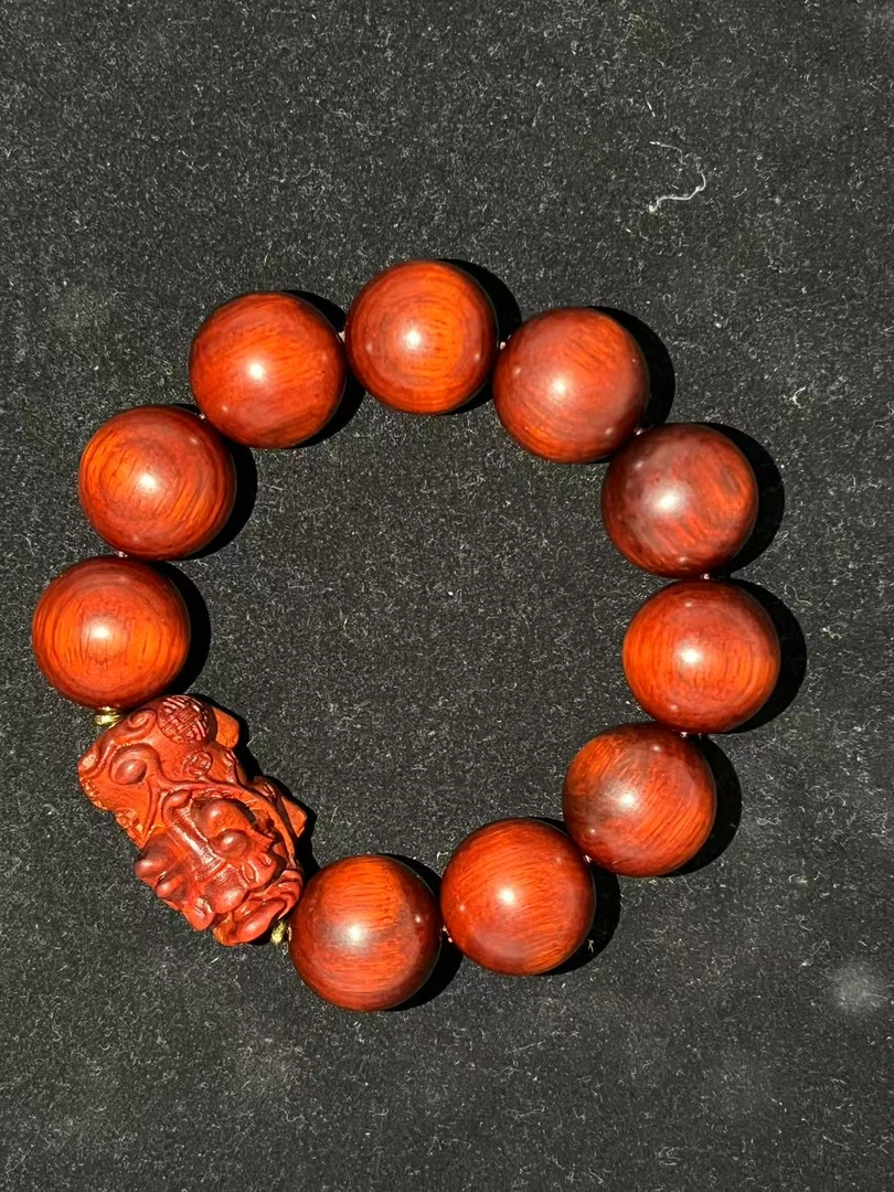 9200 私藏老料文玩手串手把件 无礼盒