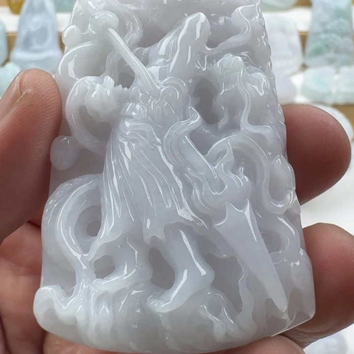 翡翠未镶嵌颈饰天然缅甸A货翡翠