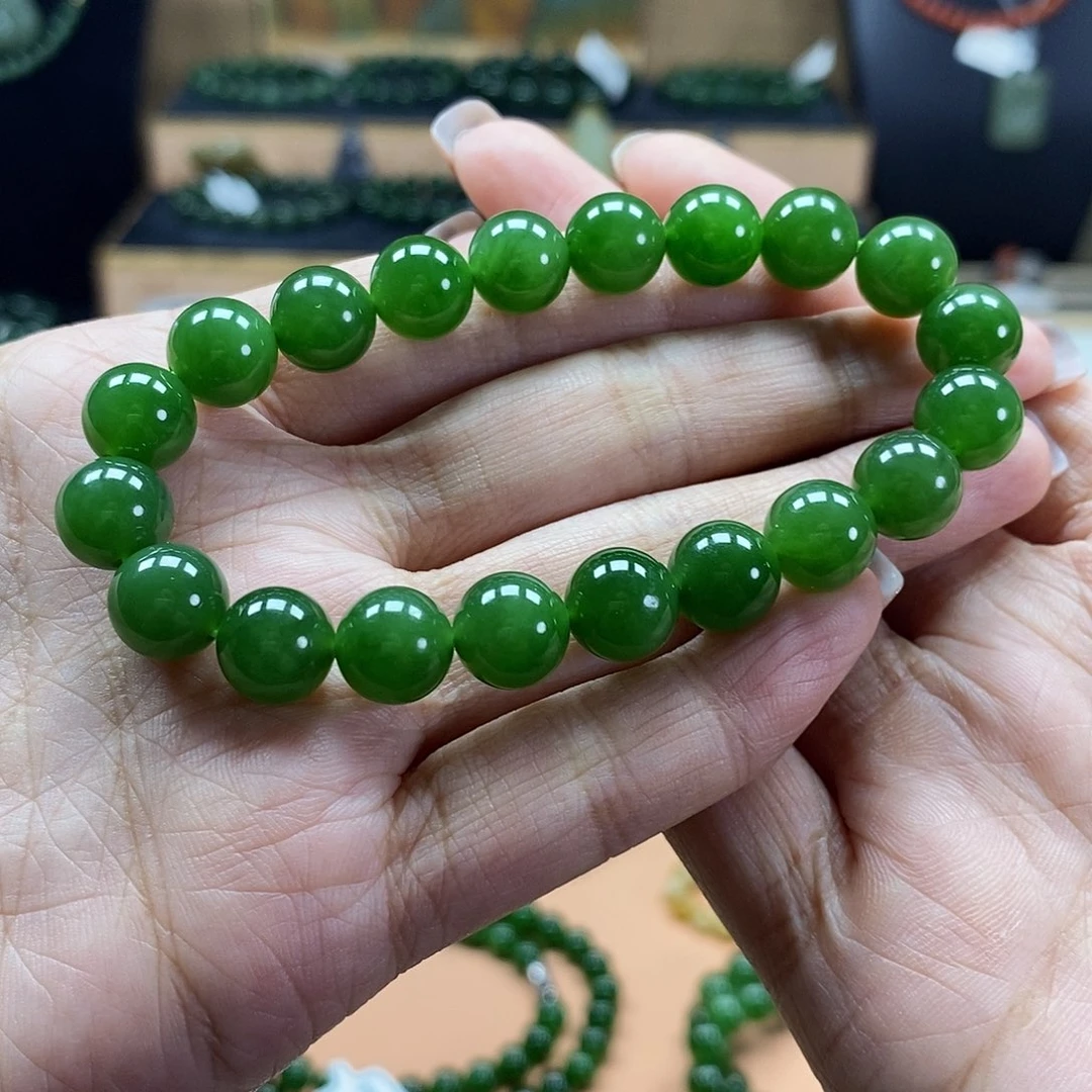 颈饰未镶嵌和田玉（碧玉）9.6mm