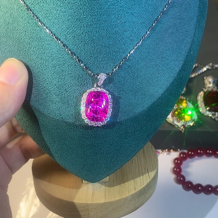 非金属22吊坠。