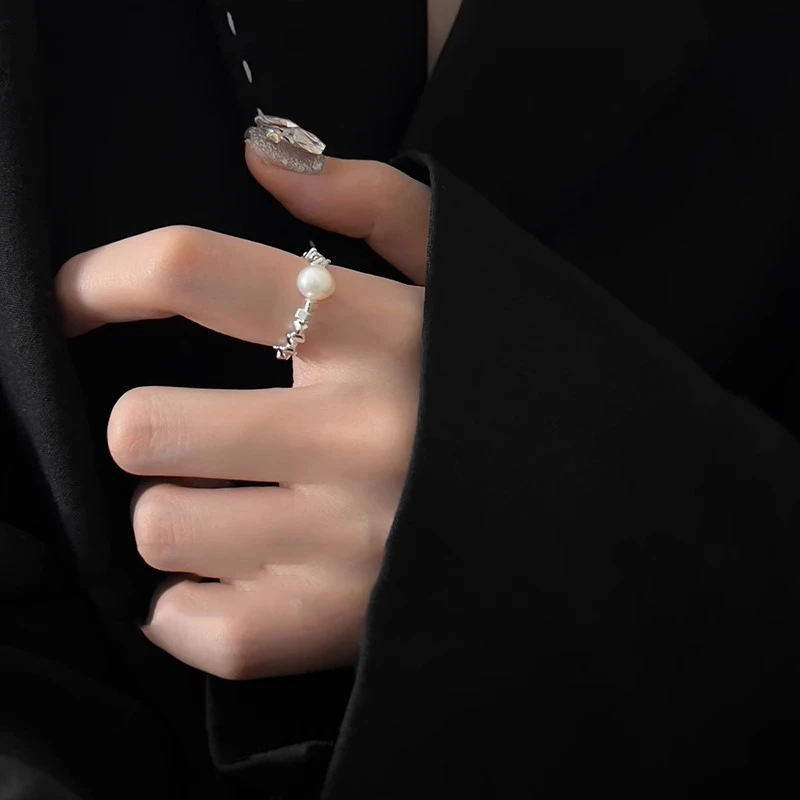 铜合金戒指 韩版简约设计感珠珠戒指女ins小众新款个性食指戒