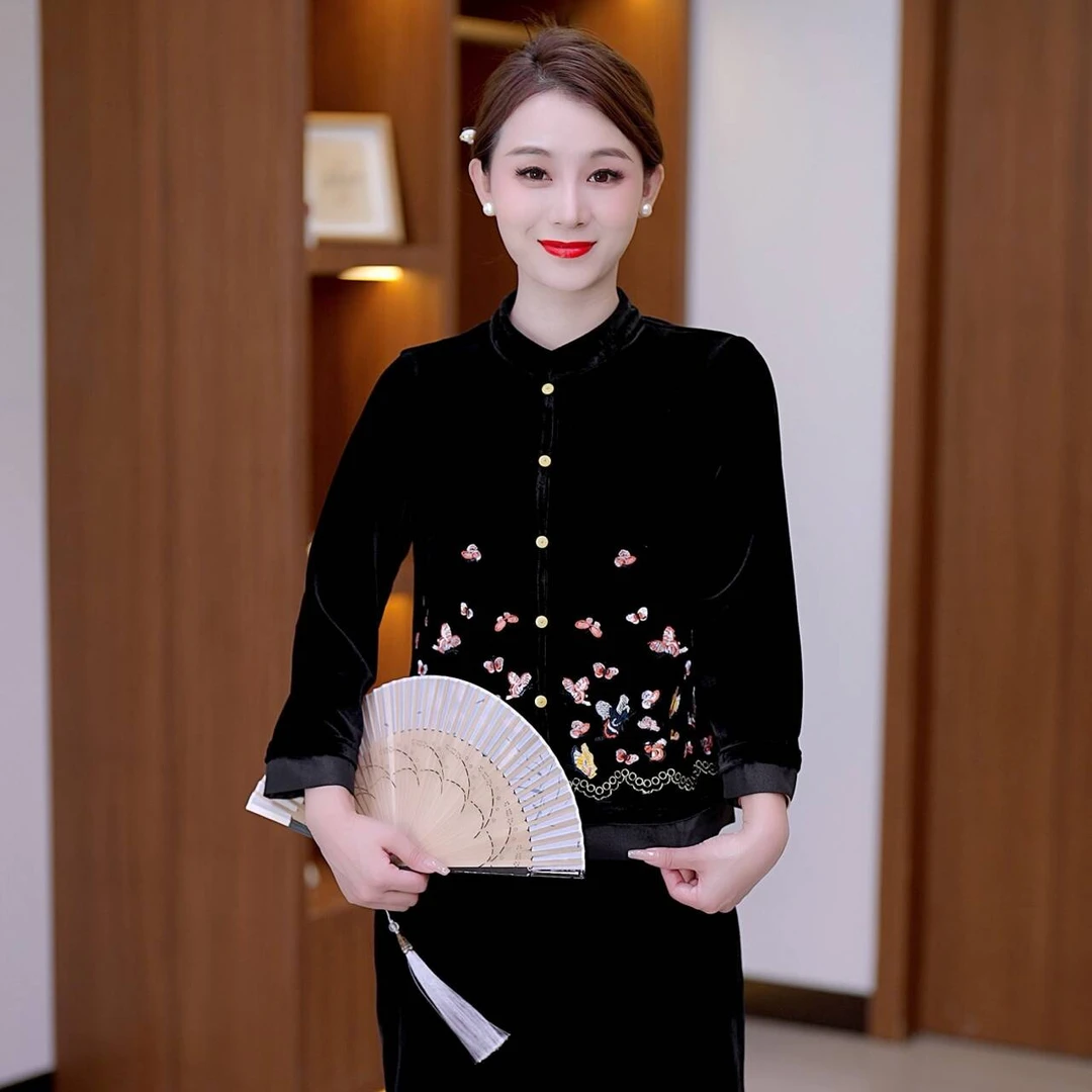 2025秋季新款中国风别致刺绣复古时尚中老年上衣女长袖开衫短外套