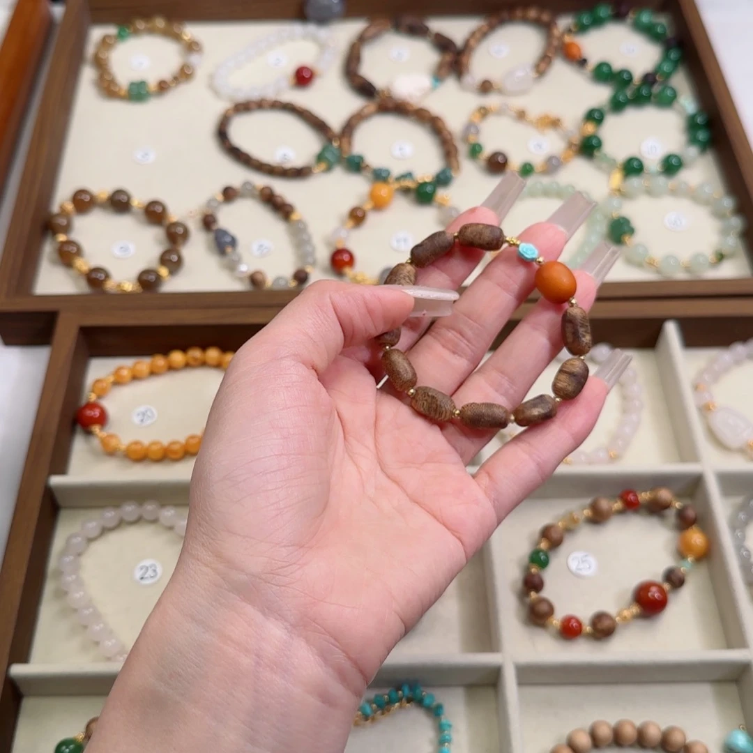 雨***路手链未镶嵌和田玉