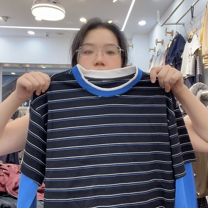 阿彩妹 条纹卫衣拼接蓝160