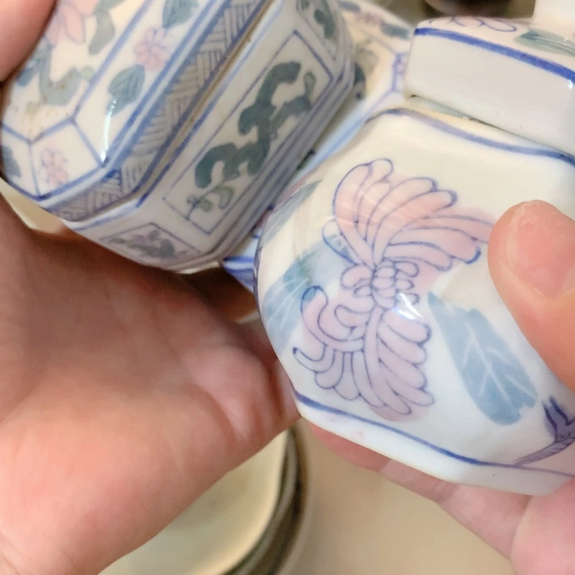 【闪购商品】青花瓷我****）