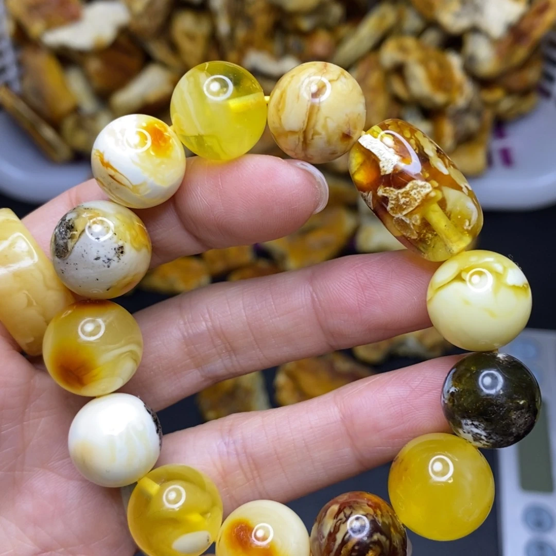 琥珀颈饰未镶嵌胖