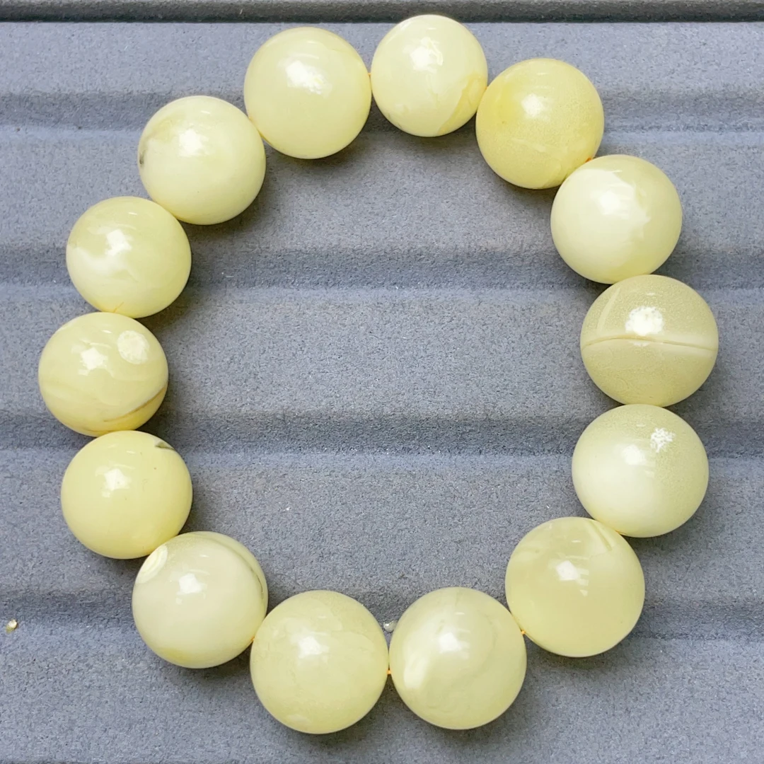 白花16➕蜜蜡手串（1040号）