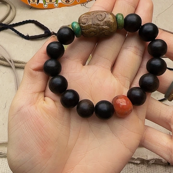 Y***）和田玉未镶嵌手链