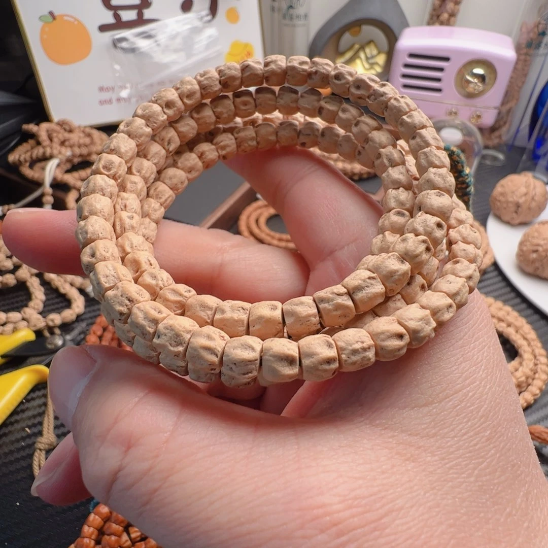 ⁻***e柏香籽/百香籽吊坠