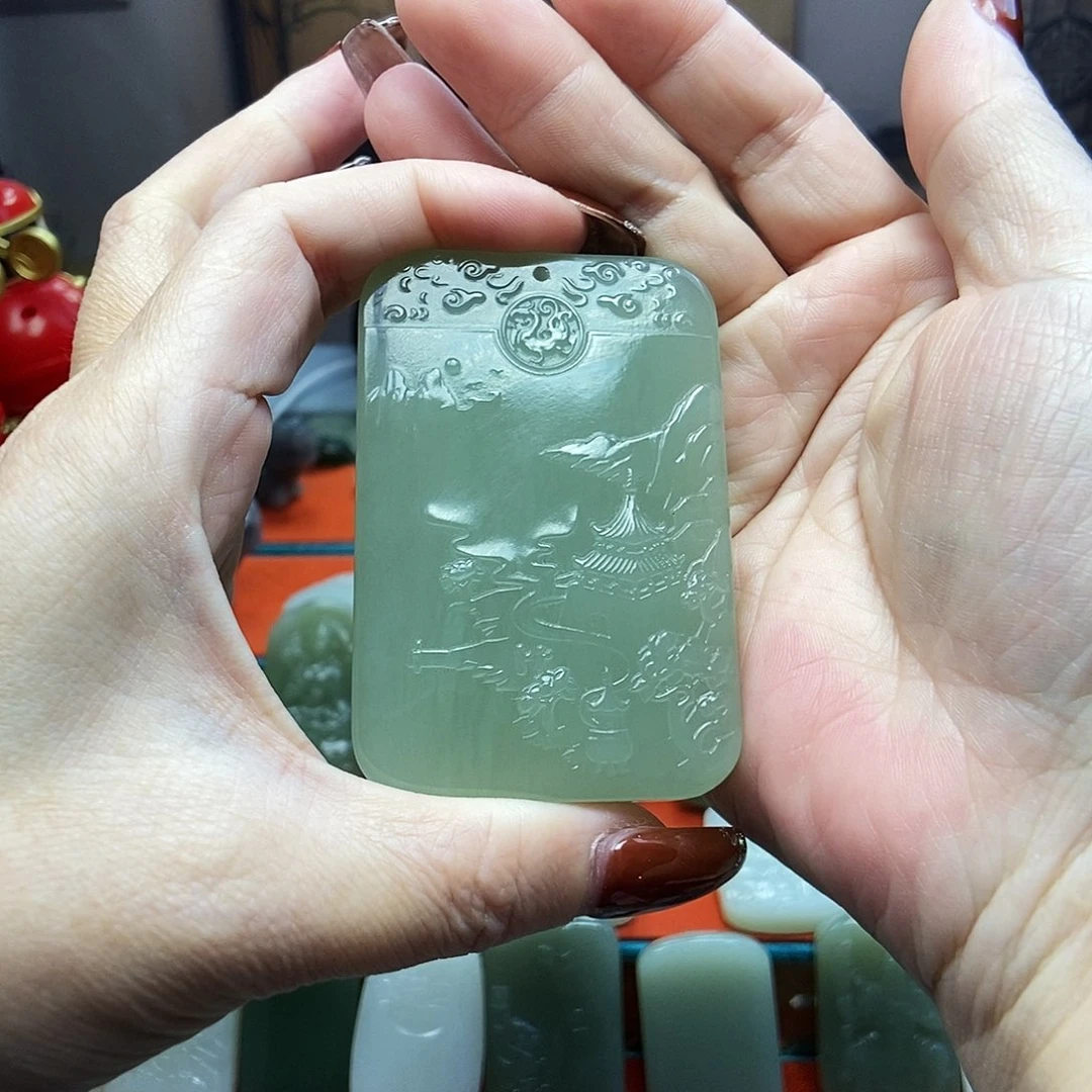 颈饰未镶嵌和田玉半****生