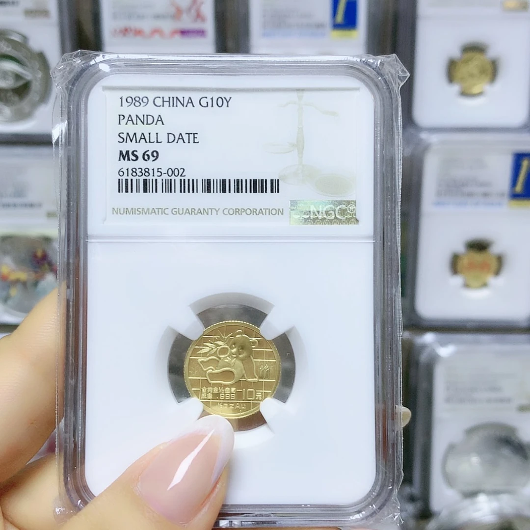 【闪购商品】纯银1989年熊猫1/10金币69分氧化