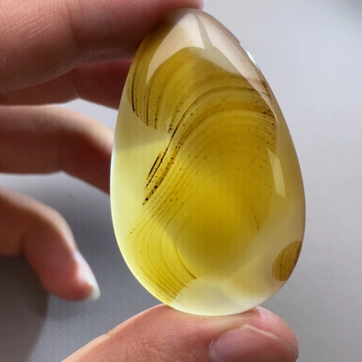 玛瑙/玉髓颈饰未镶嵌催****浩