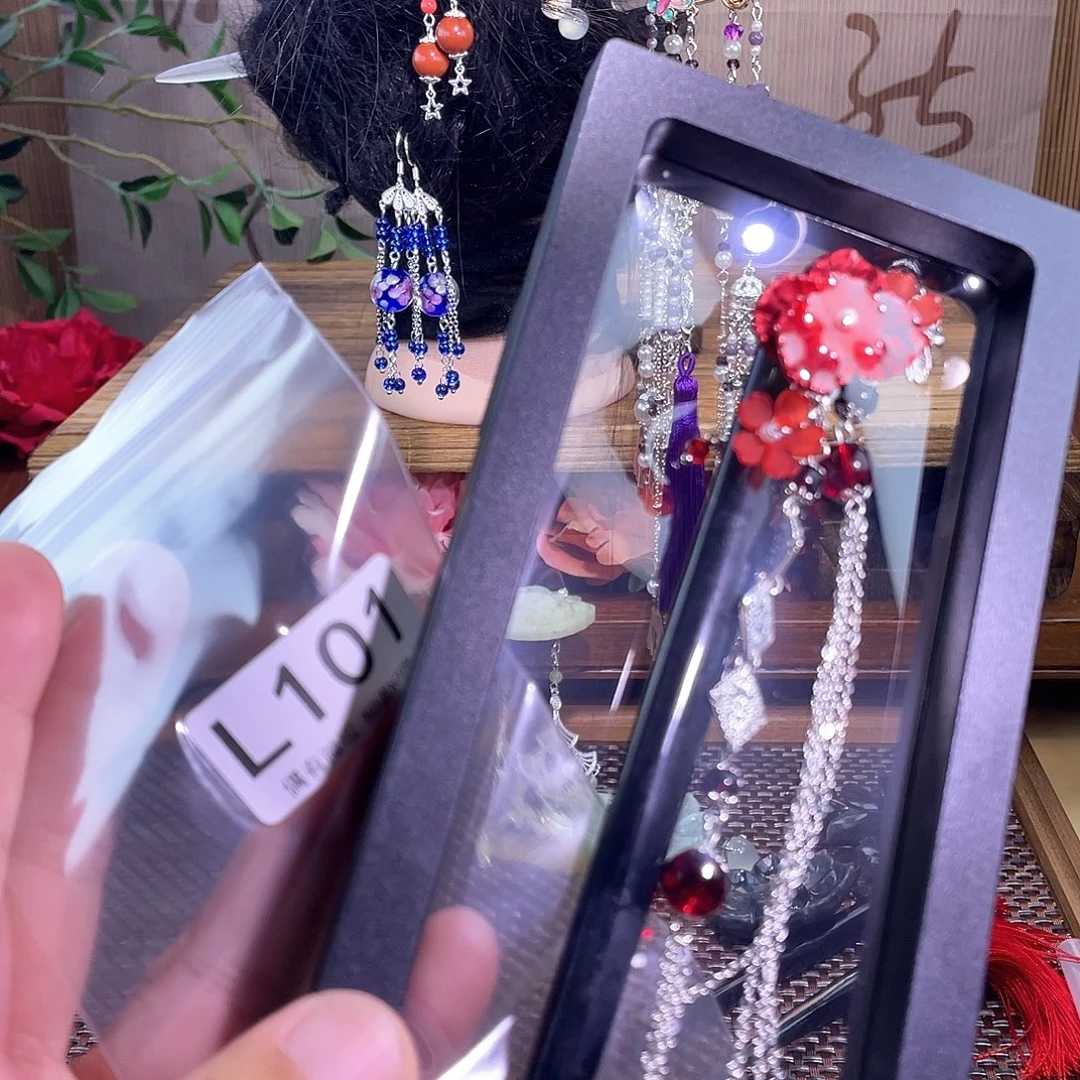 ****糖未镶嵌蛇纹石玉发饰