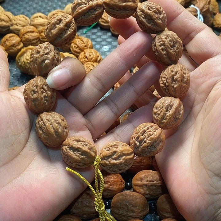 手串文玩核桃粗筋八棱