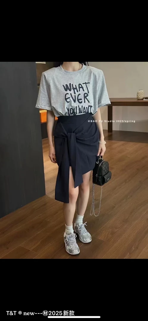 夏季2025新款一整套女装韩系穿搭时尚宽松百搭上衣绑带短裙两件套