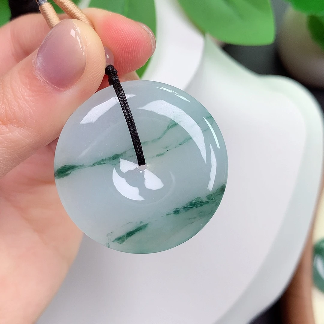 颈饰未镶嵌翡翠平安扣 36.3-6.0mm