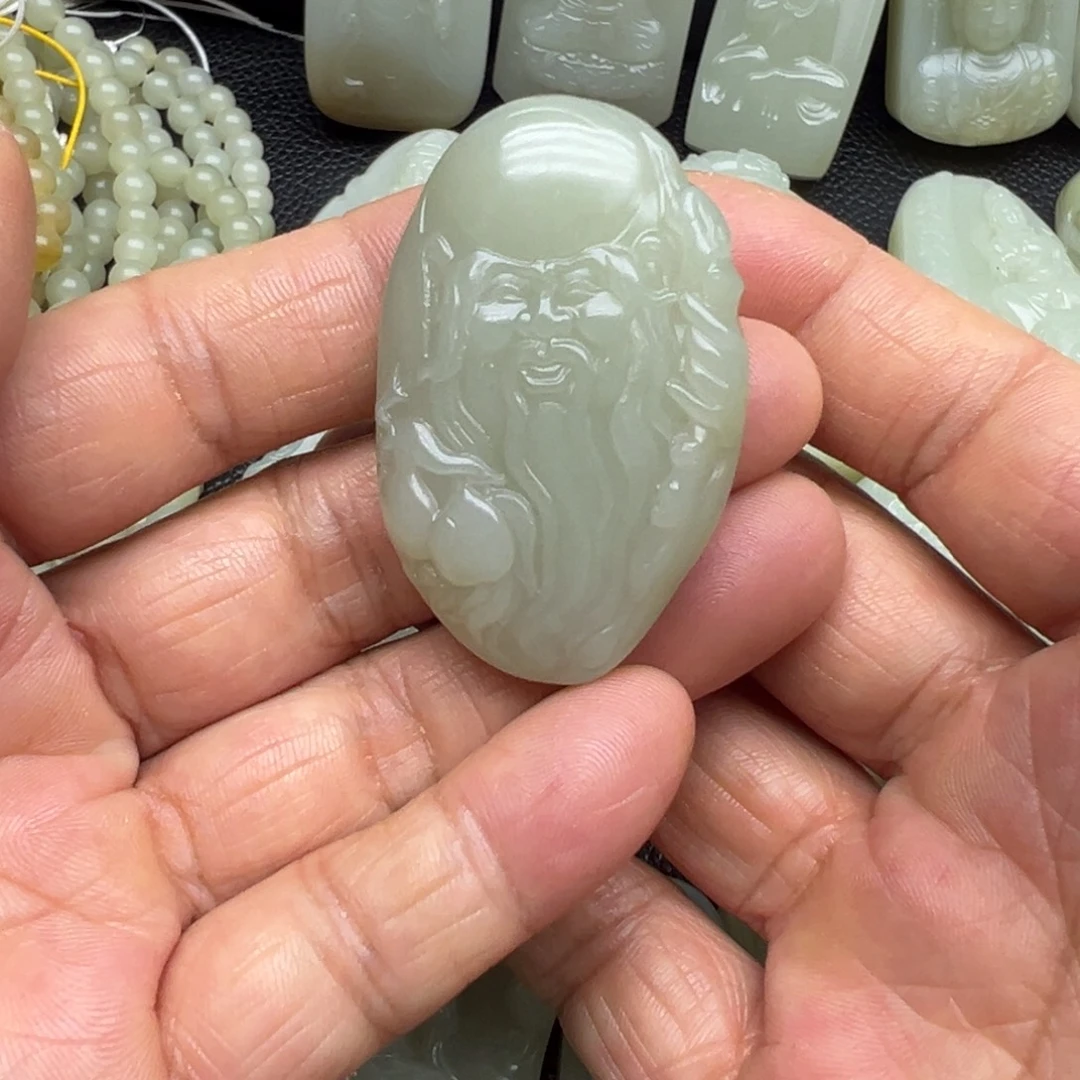 和田玉（糖玉）未镶嵌吊坠(不含链)