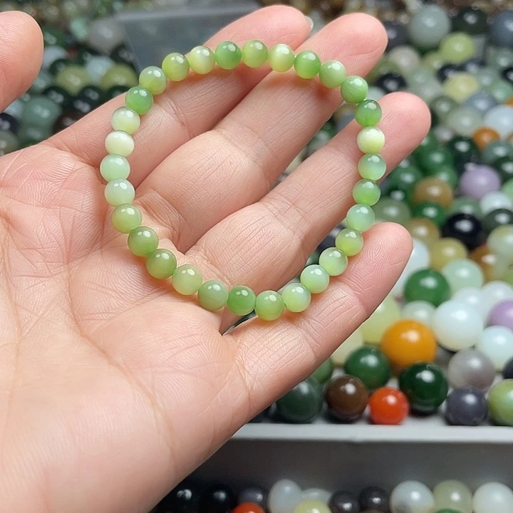 未镶嵌和田玉车挂