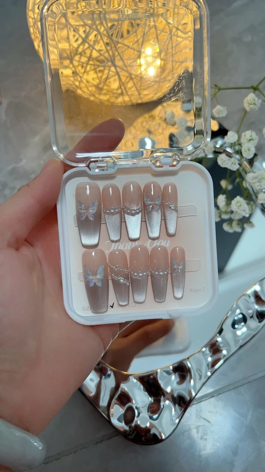 月落倾城 穿戴甲可反复穿戴温柔显白