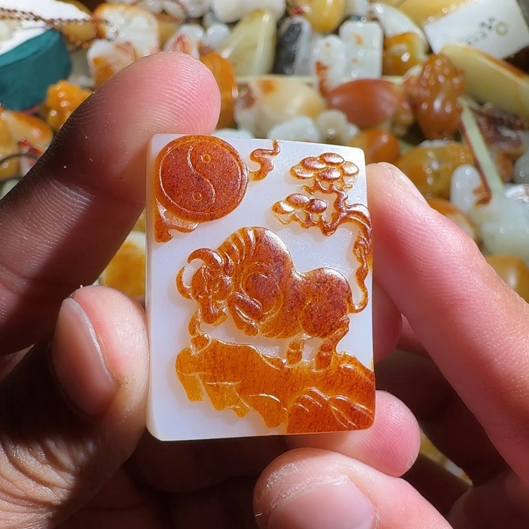 ௸***ꦙ和田玉未镶嵌挂件