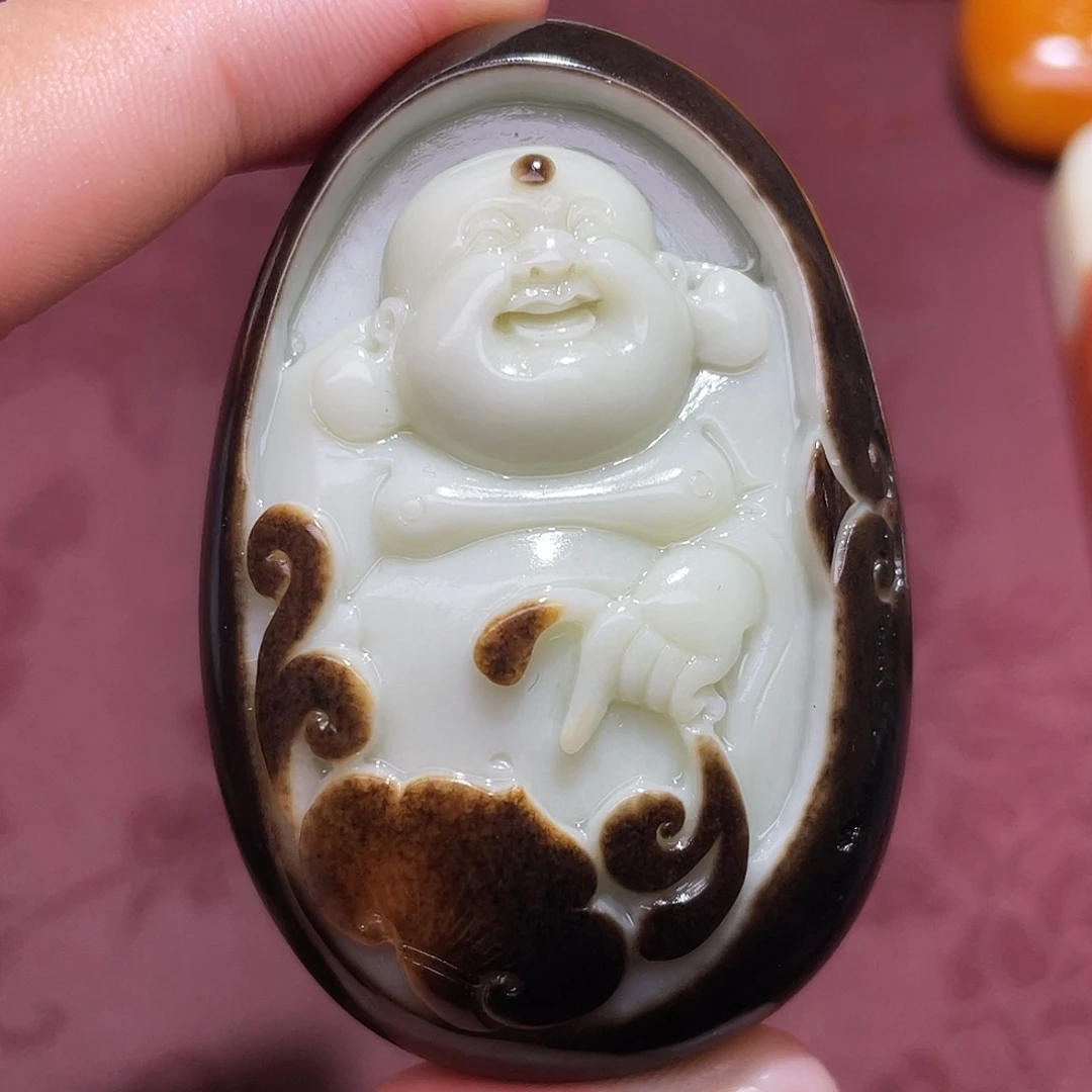 涨***板和田玉未镶嵌颈饰