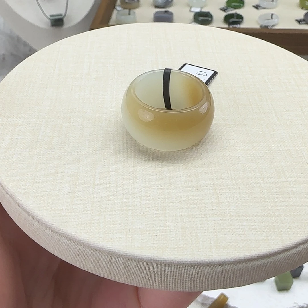 定制和田玉摩卡糖18.3