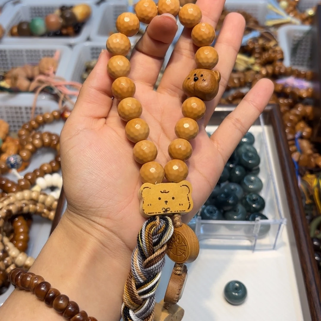 S****白玉菩提吊坠手持