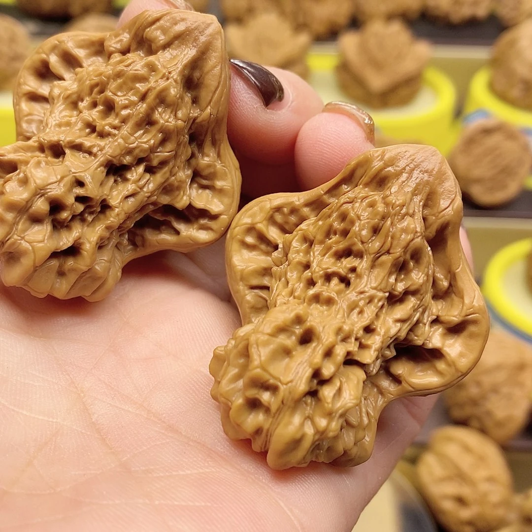 文玩核桃吊坠毕业鸟