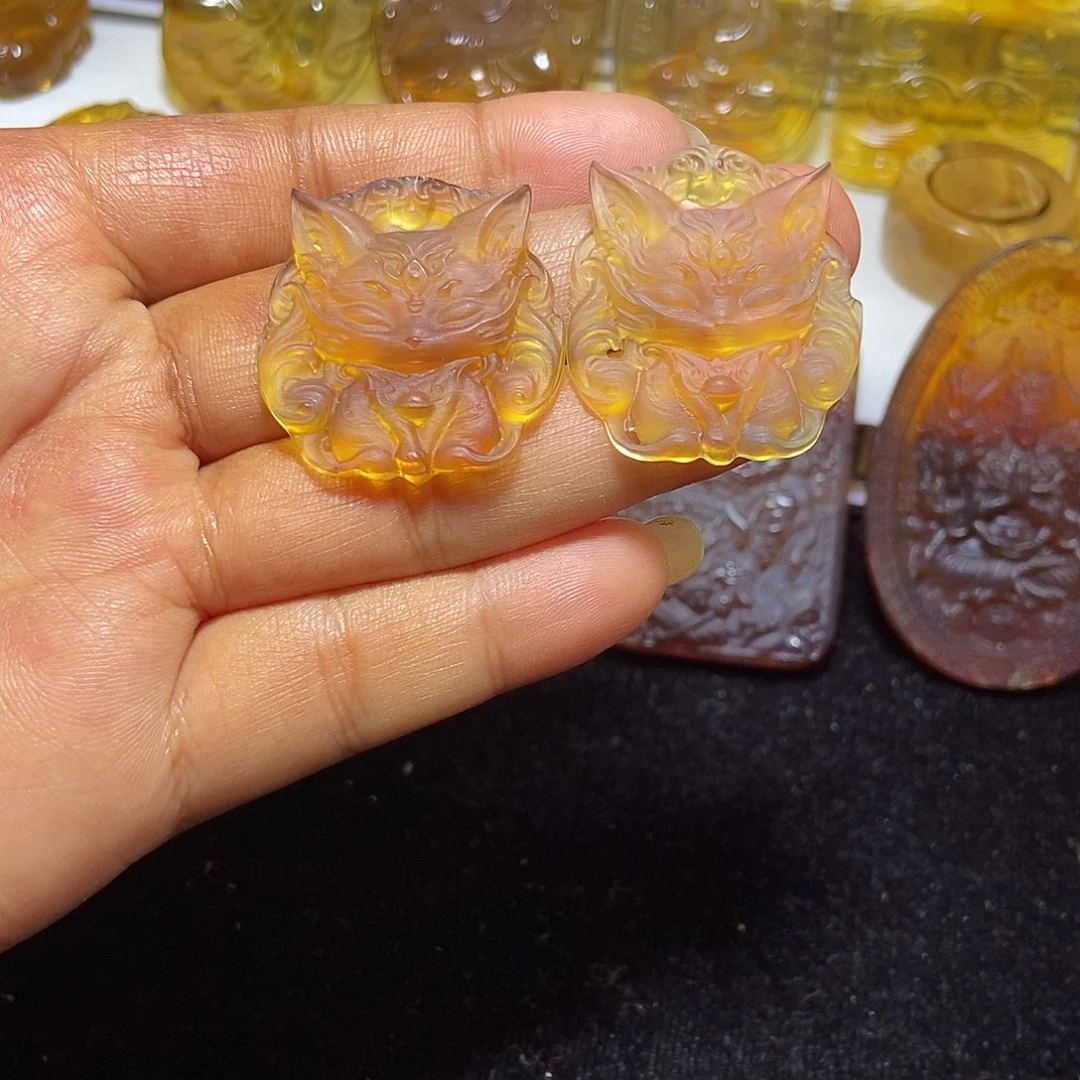 琥珀未镶嵌颈饰缅甸天然琥珀吊坠