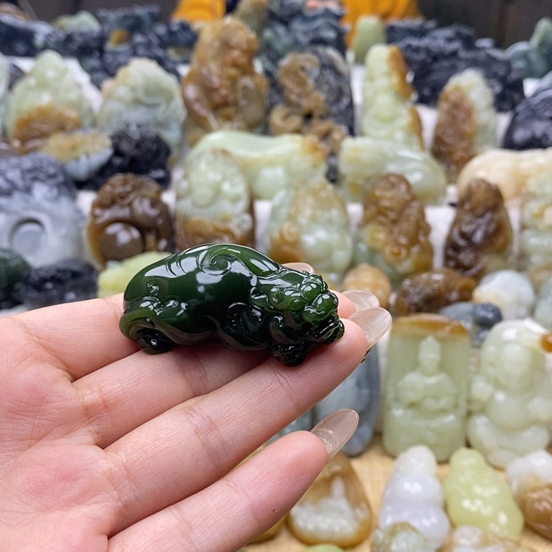 忘***❁颈饰未镶嵌和田玉