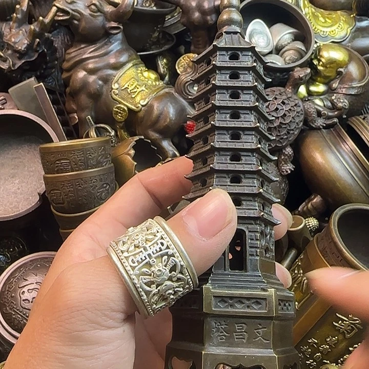 铜器摆件，诚信经营