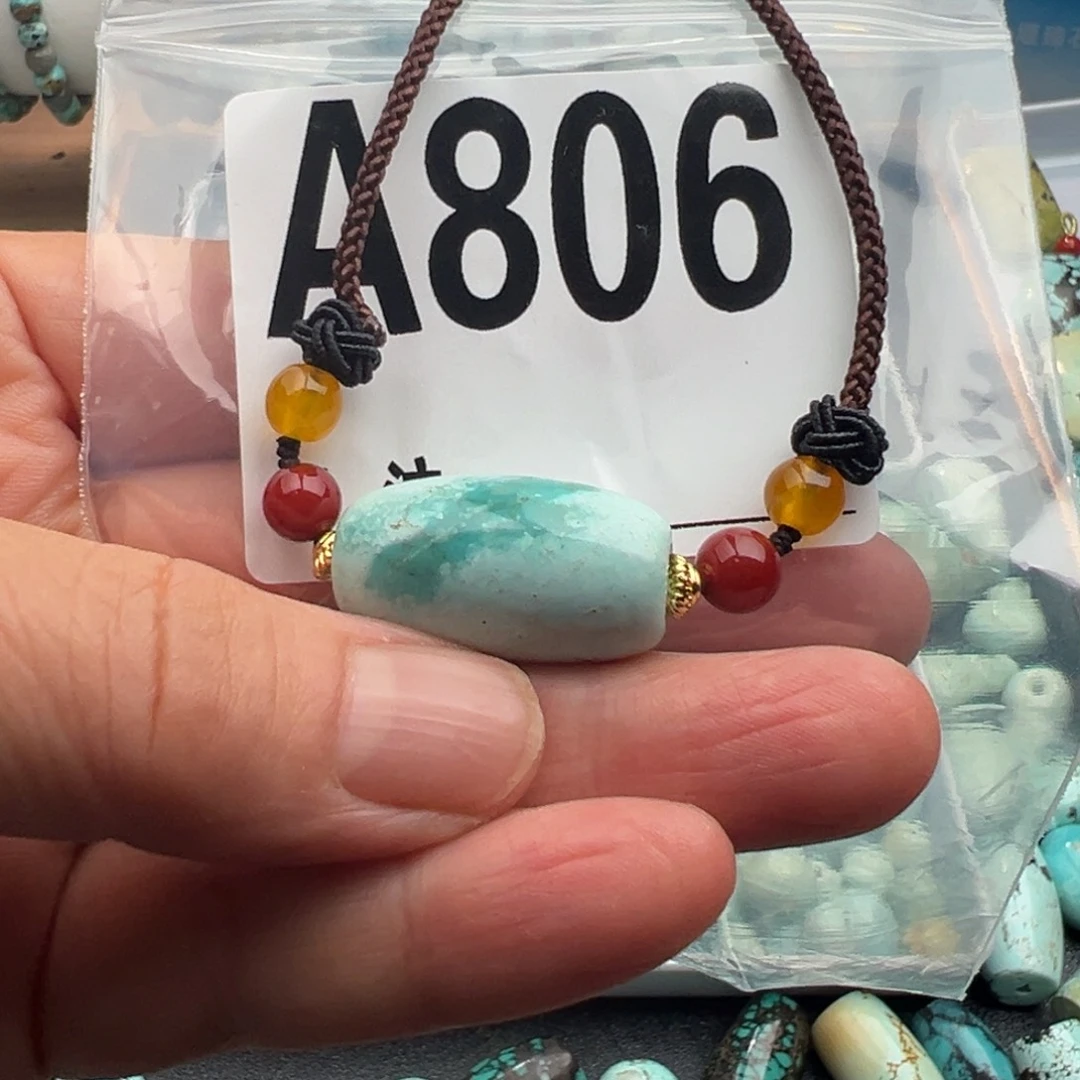 嘉***怡未镶嵌绿松石桶珠