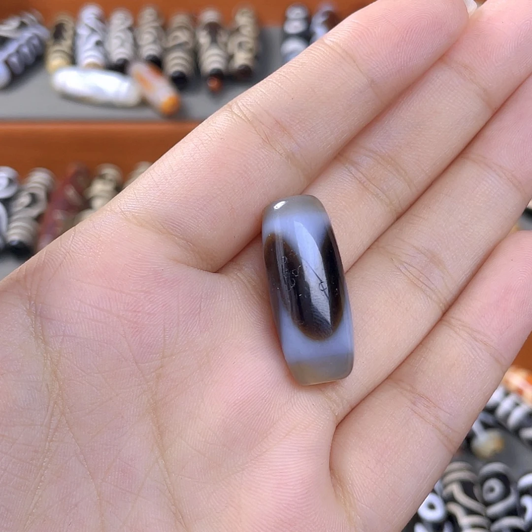 未镶嵌颈饰玛瑙/玉髓