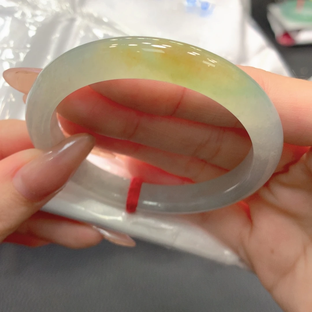 翡翠未镶嵌手镯翡翠