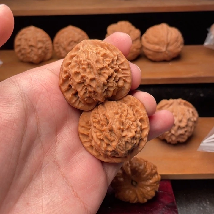 吊坠文玩核桃41毕业全品红皮原装宫灯