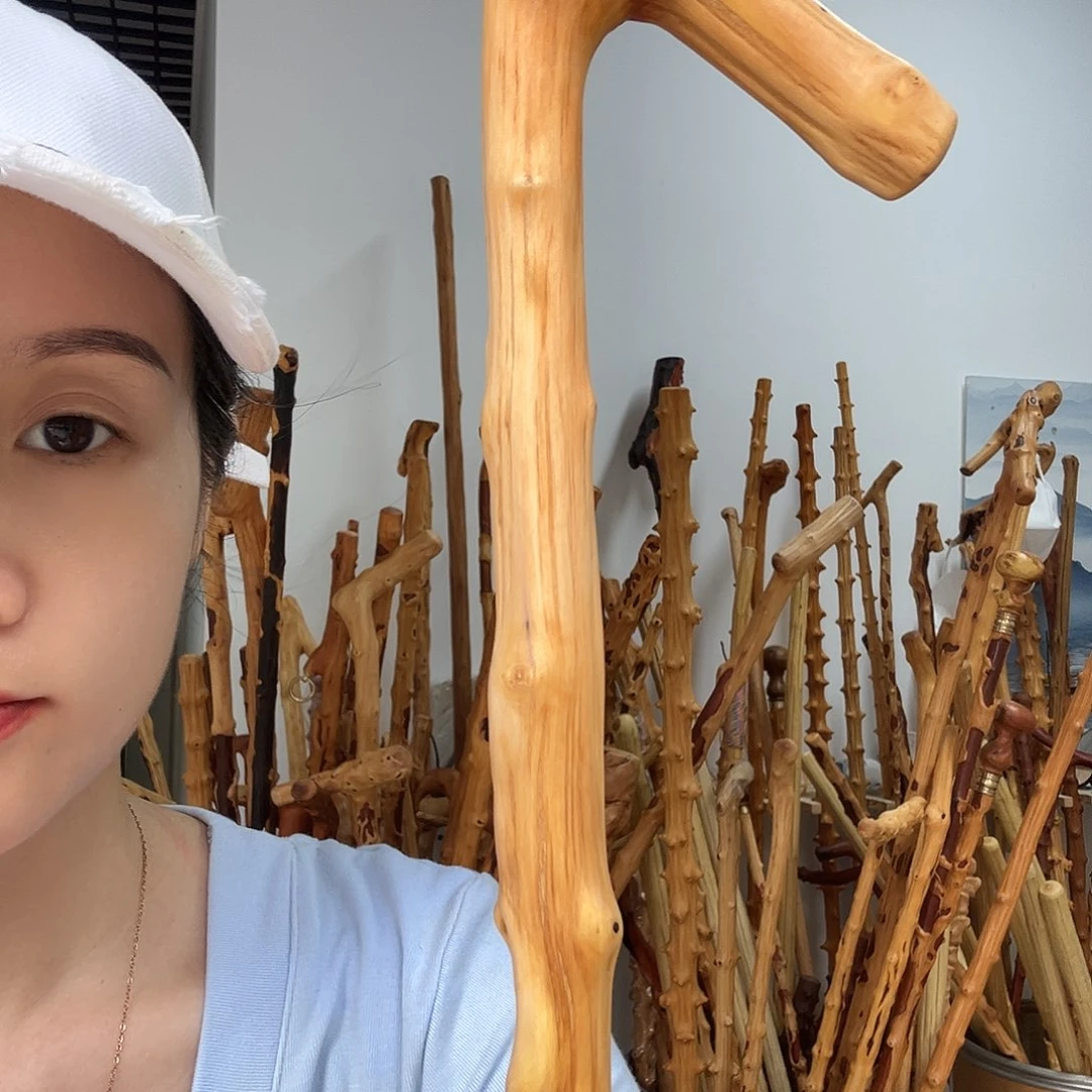 贡木决****?对节木拐杖