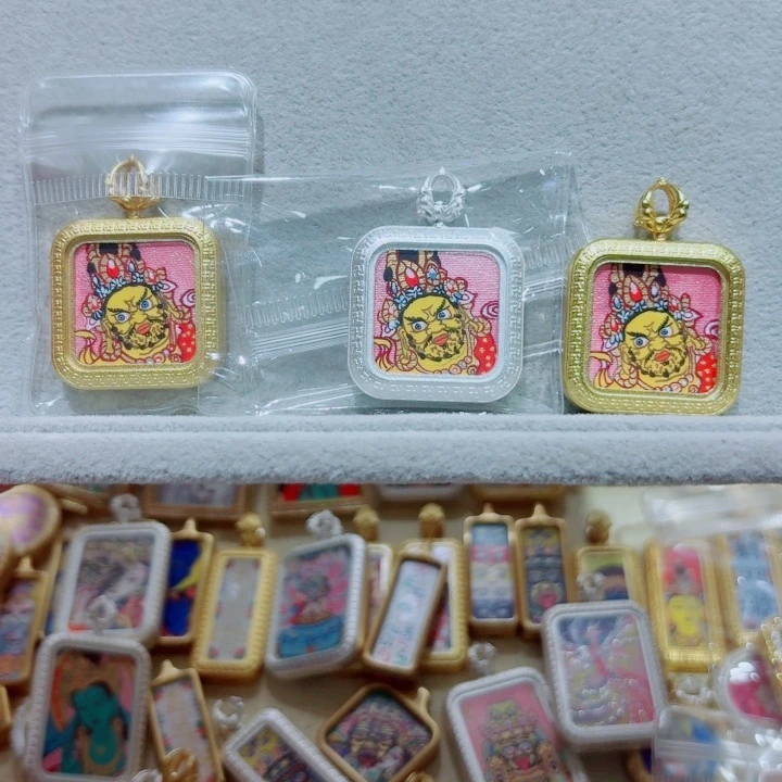 吊坠黄财神，纯手，招财转运