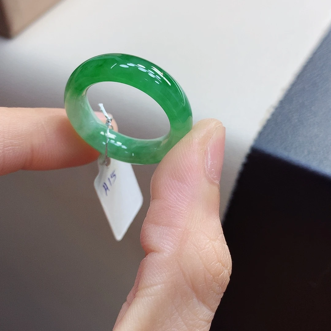 翡翠戒指未镶嵌14号