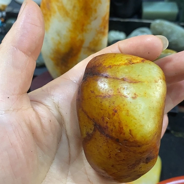 未镶嵌和田玉（糖玉）挂件