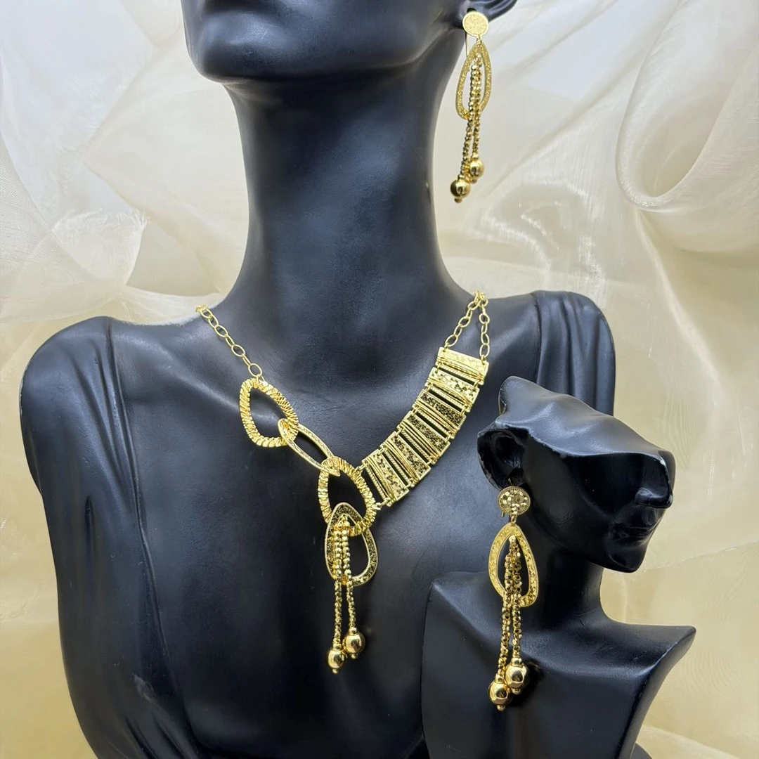 B播 25.78g 足金999 套链 e